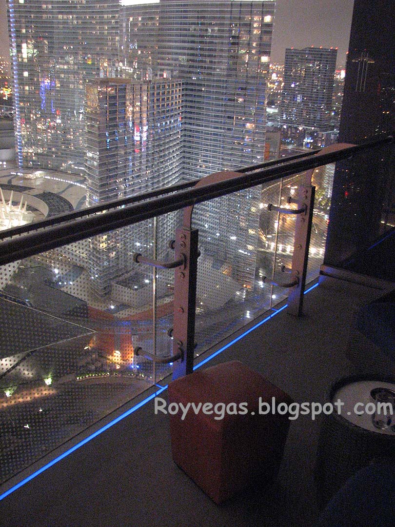 Las Vegas Hotels With Balconies Solar Design Cosmopolitan Balcony Night Las Vegas Roy