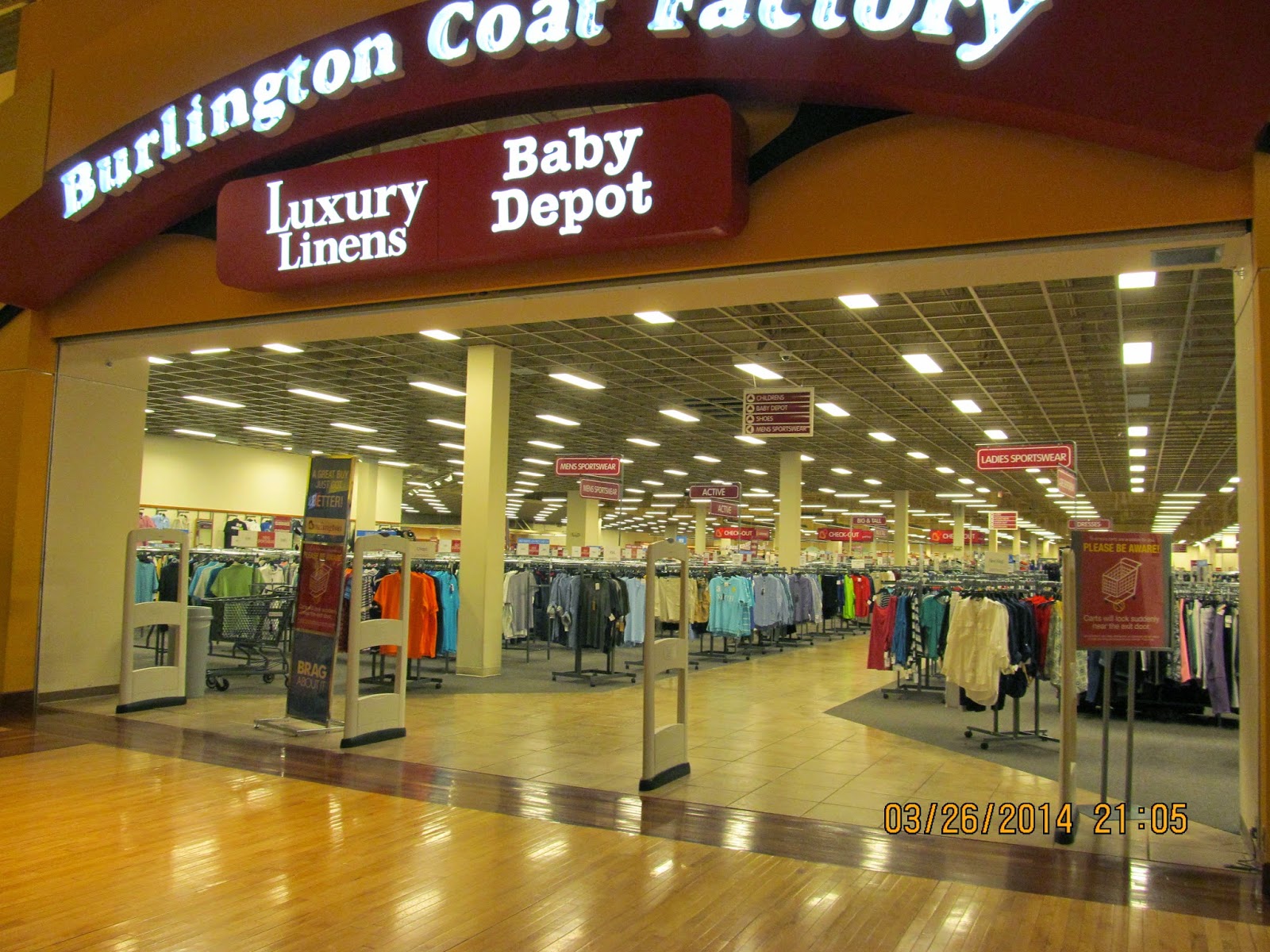 Trip to the Mall St. Louis Mills (Hazelwood, MO)