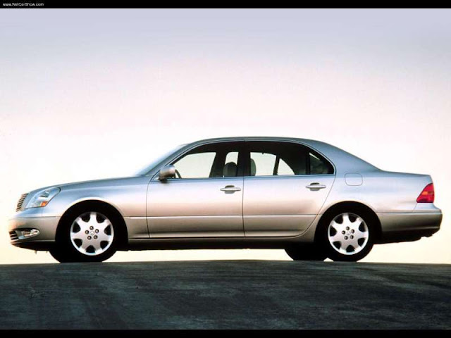 Lexus LS430 (2001)