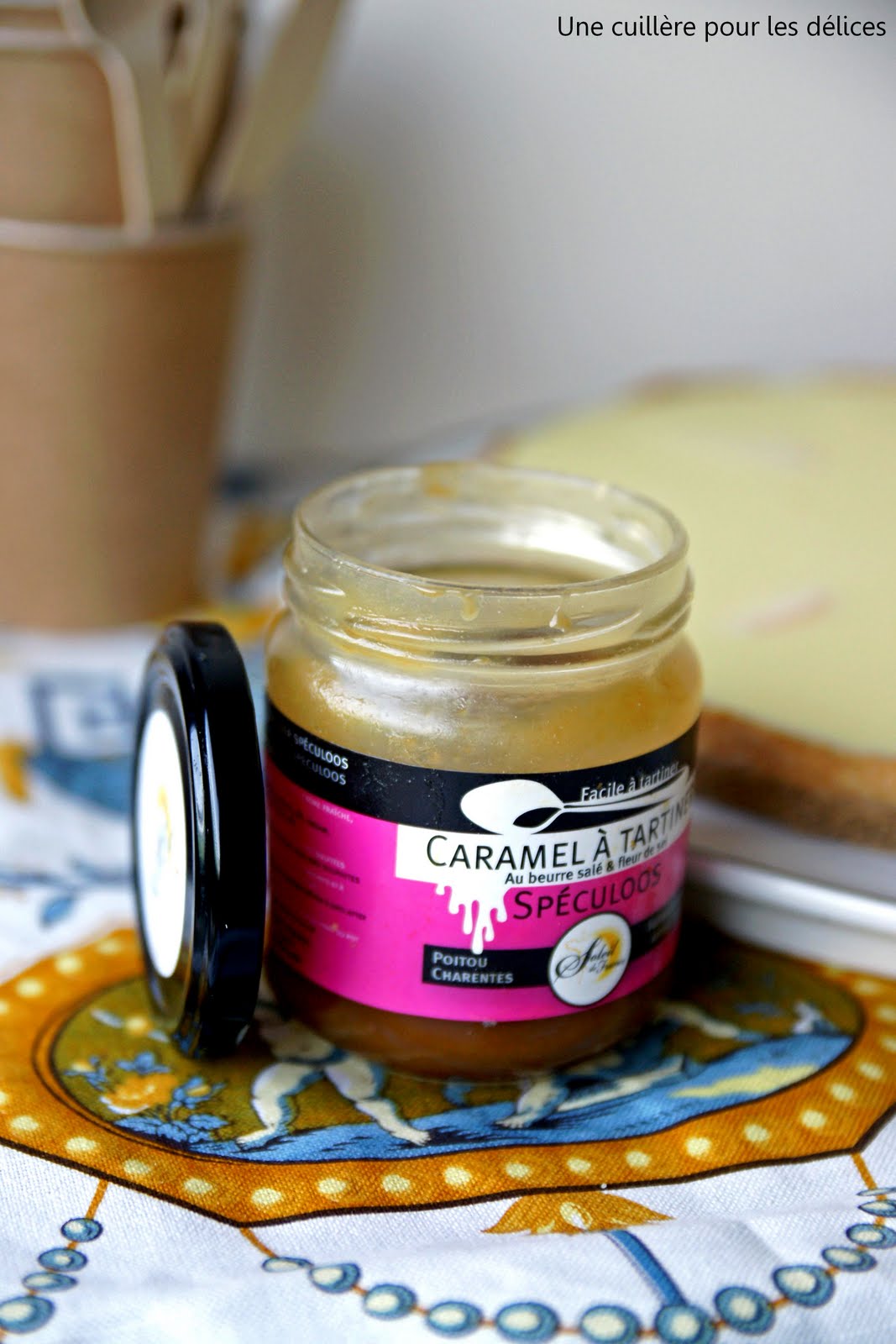 Une cuillère pour les délices Tarte au caramel beurre salé
