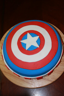 Captain America Birthday Cake on Heathers Sweet Cakes   Captain America  Cake For Dasans 12th Birthday