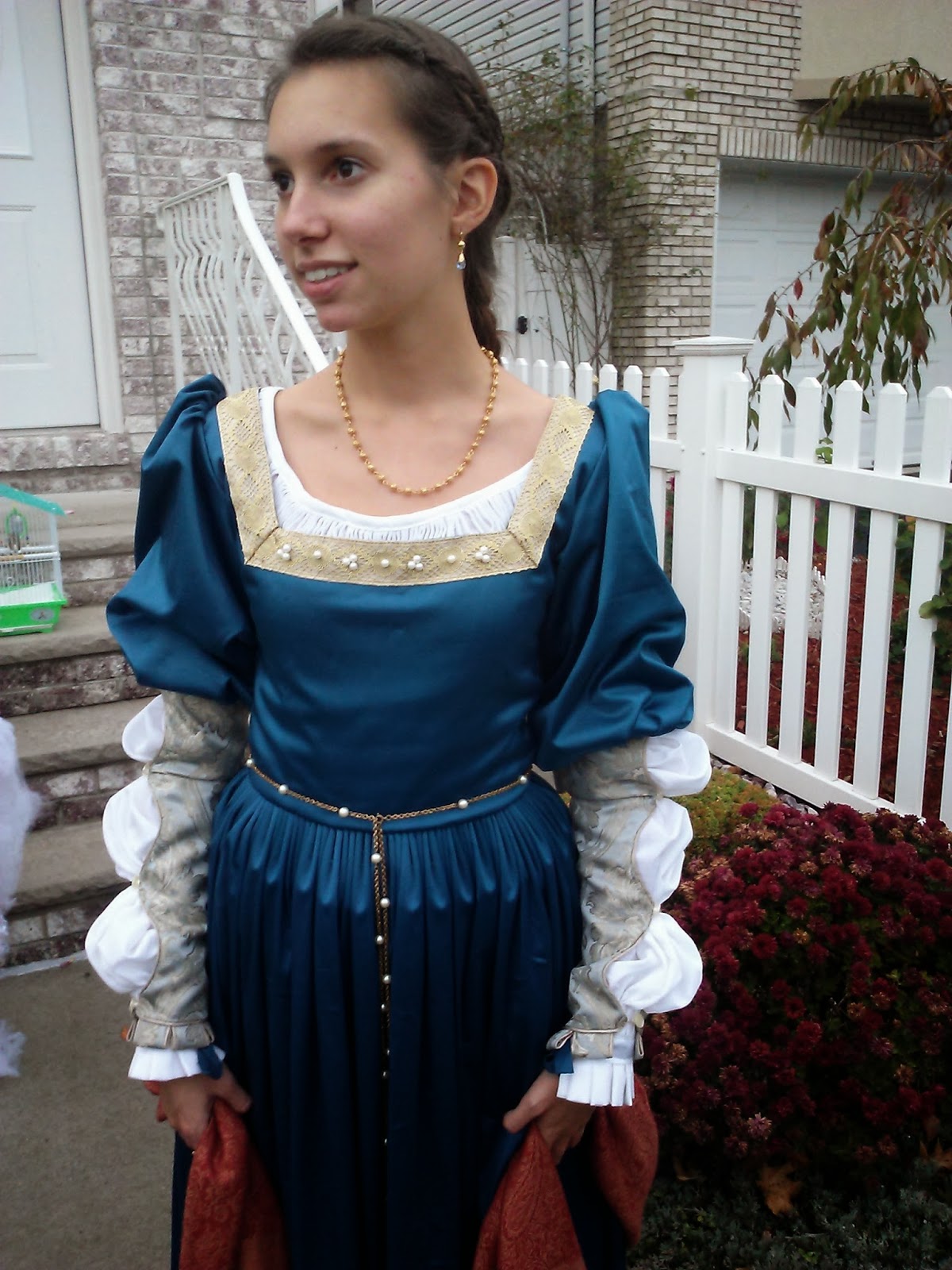 Pour La Victoire "Bronzino" Italian Renaissance Gown Finished!