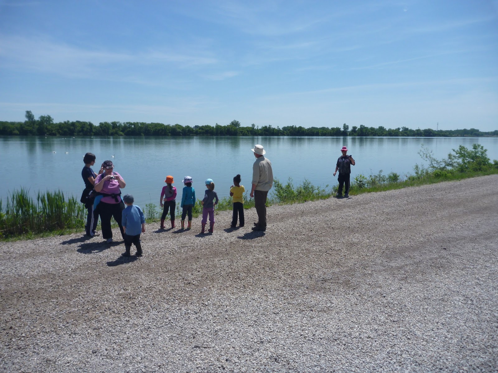 PLAY. EXPLORE. LEARN Fighting Island