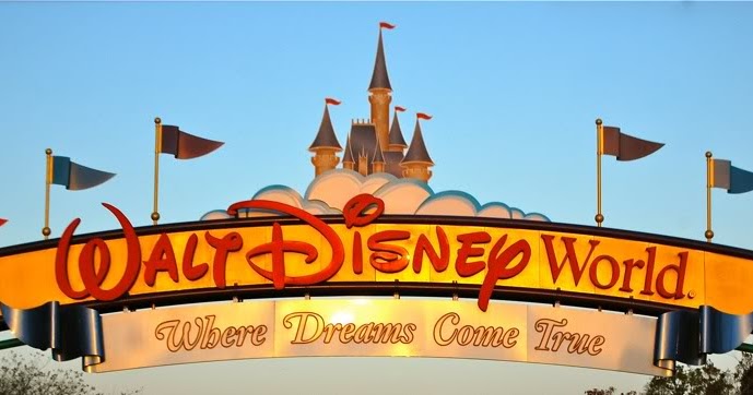 The Gates of Dreams | The Walt Disney World Resort Sign | The Disney World Blog | TheDisneyWorldBlog.com