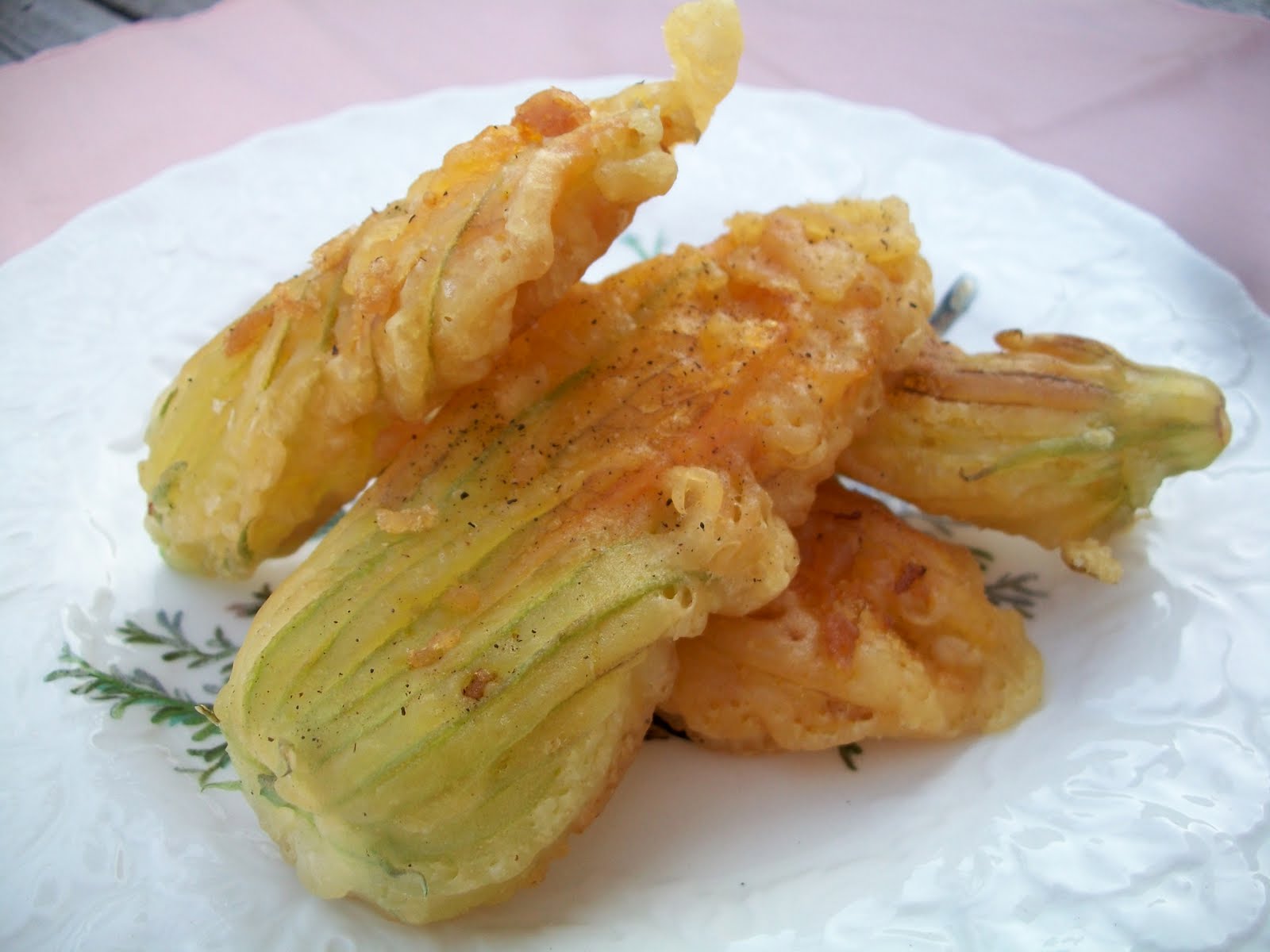 Best Fried Zucchini Flower Recipe at Ashley Miller blog
