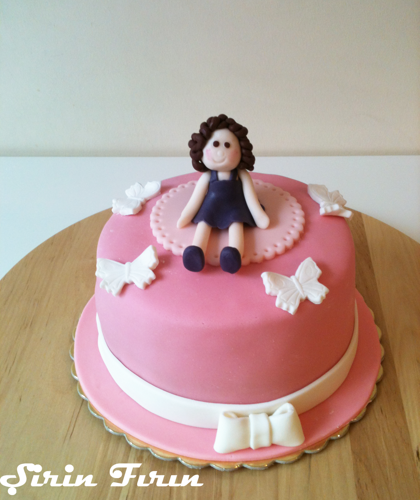 Sirin Firin Ezgi Nin Dogum Gunu Pastasi