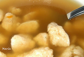 Consomé Con Ñoquis ( “nokedli”- Dumplings, Gnochis)