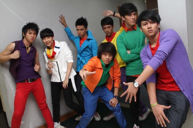 Kumpulan Foto Smash Terbaru 2012