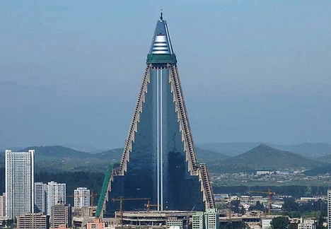 ryugyong pyongyang gedung pencakar langit aneh