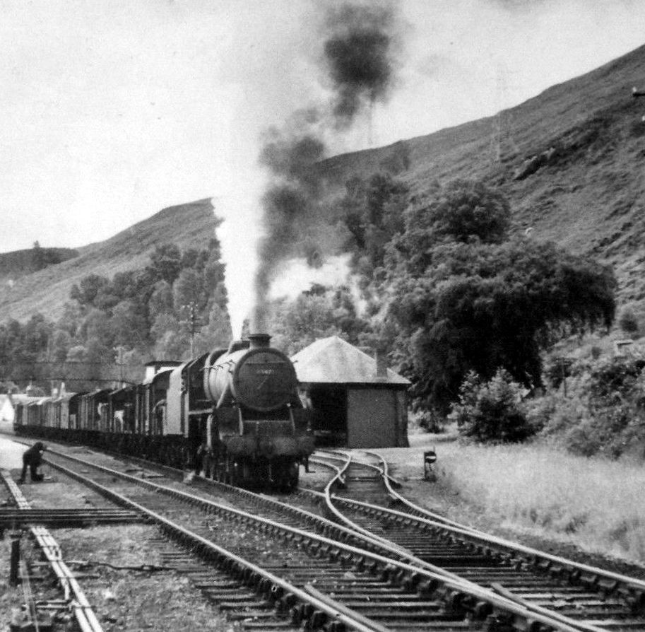 Tour Scotland Photographs Old Photographs Railway Station Kyle of