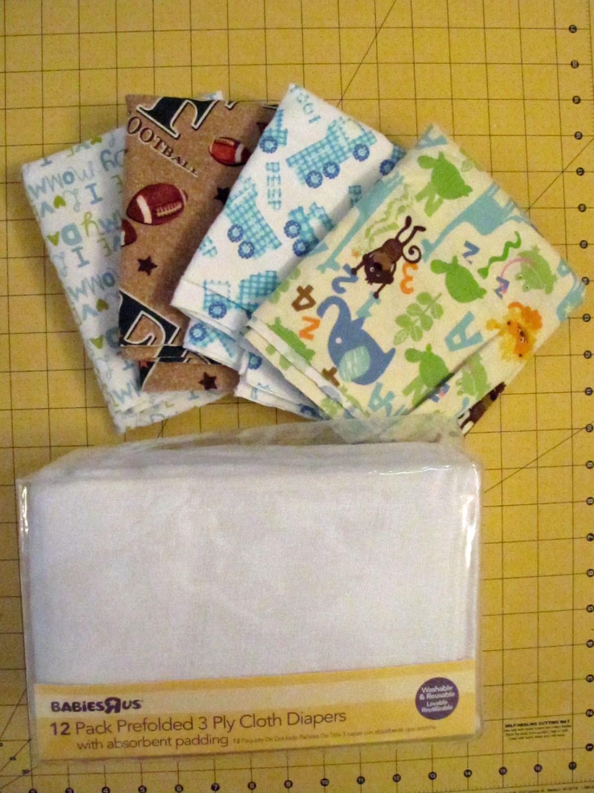 .Crafty Capable. Cutie Pie Burp Cloths Tutorial (and packaging idea)