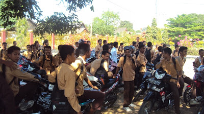 Siswa Demo, Proses KBM Lumpuh