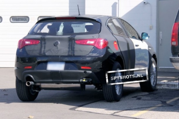 Alfa-Romeo-SUV-Spy-Photo-2.jpg