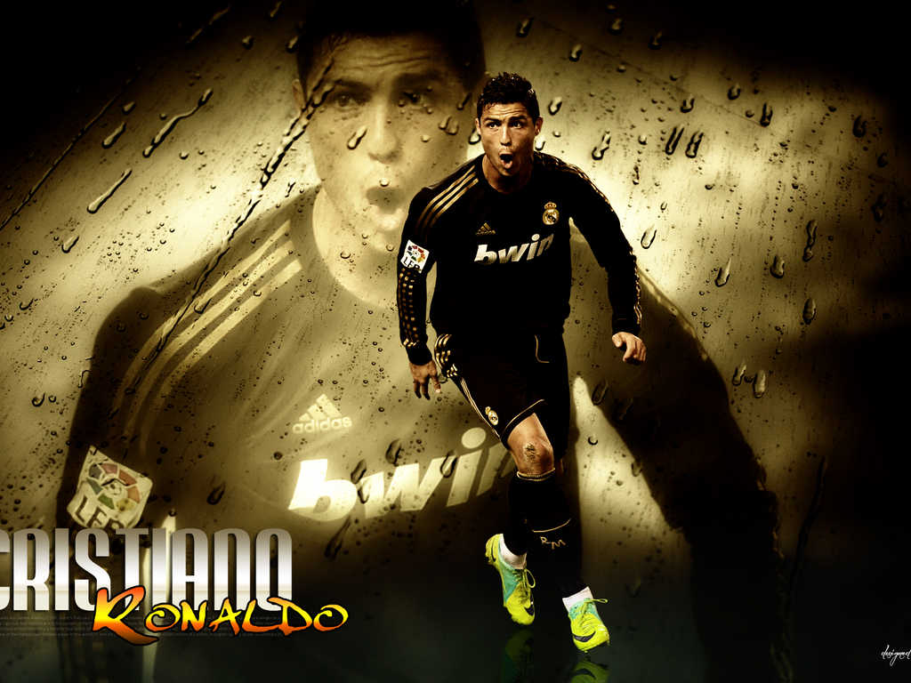 http://2.bp.blogspot.com/-PvEemdcWujk/UBC1UXL4BGI/AAAAAAAAAFE/C8CD--H3xsQ/s1600/Cristiano+Ronaldo+HD+Wallpapers++2012+01.jpg