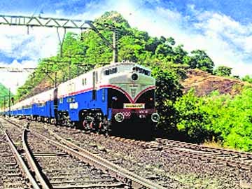 train jaipur secunderabad premium between superfast timings