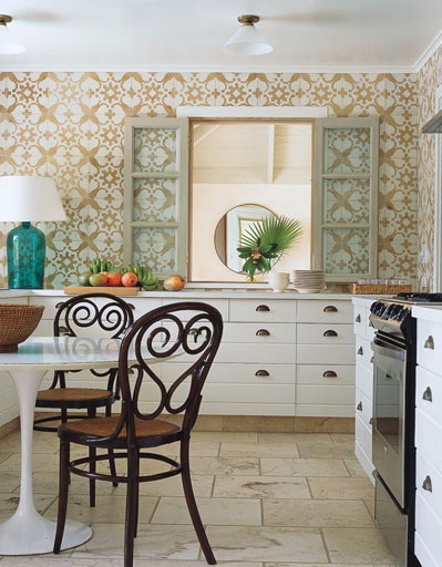 decora y disena: 24 Ideas de Papel Tapiz en la Cocina