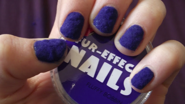 MUA Fur Effect Nails Review And Tutorial - Flurry Bobbin MUA Fur Effect Nails Review And Tutorial - Flurry Bobbin