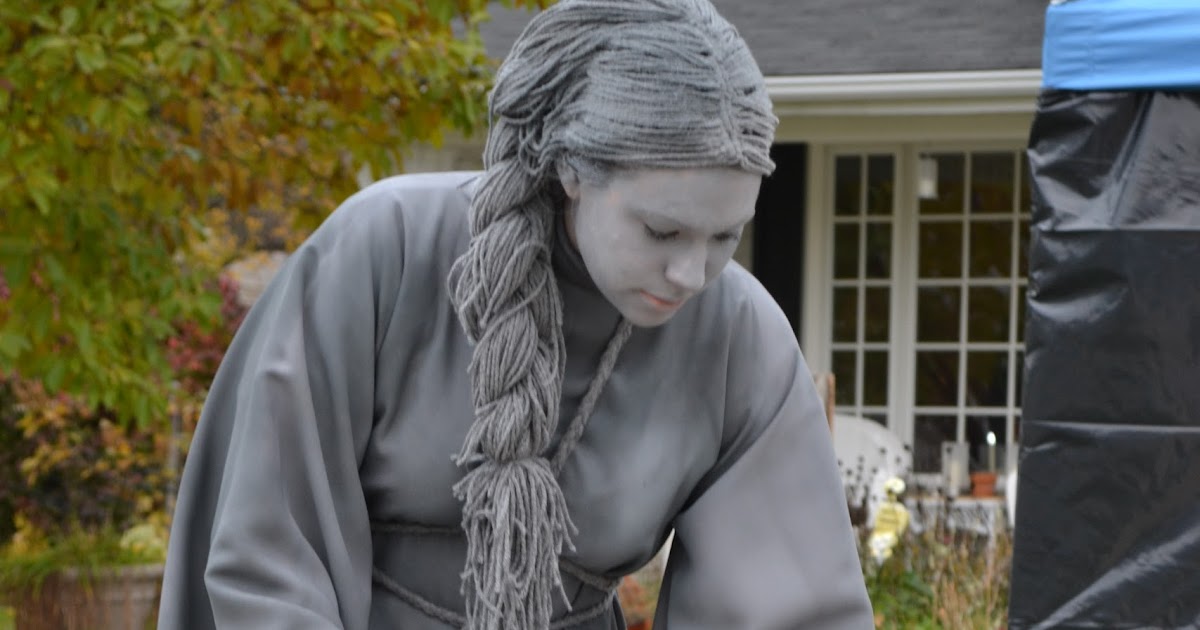 Craft Disasters and other Atrocities Living Statue Costume