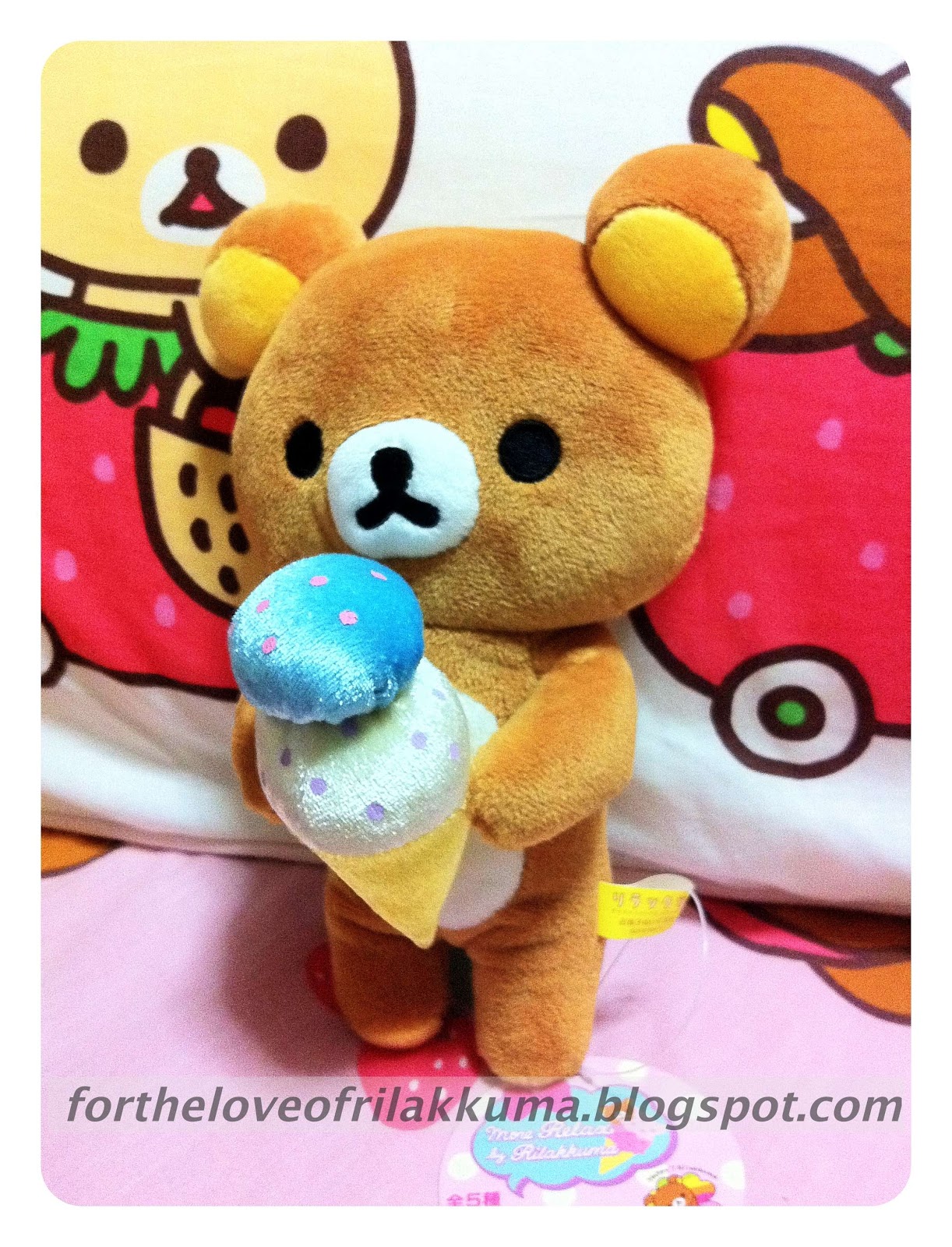 For The Love of Rilakkuma! Rilakkuma holding ice cream