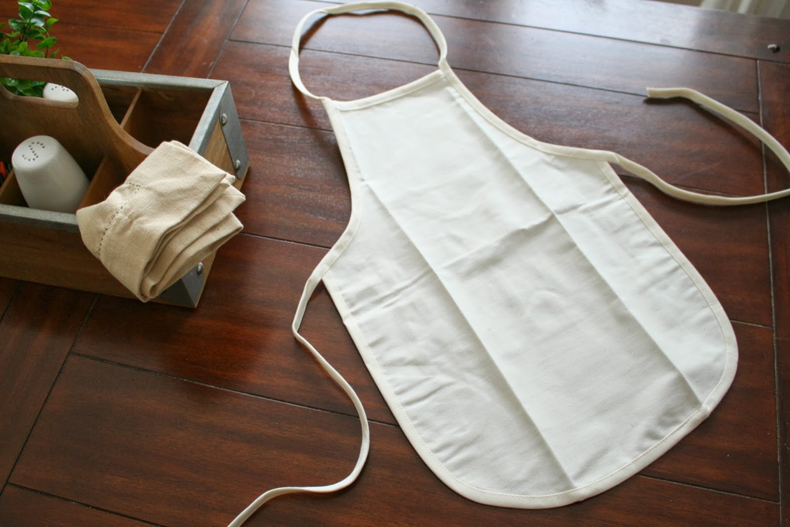 live a little wilder Jake's painting apron {tutorial}