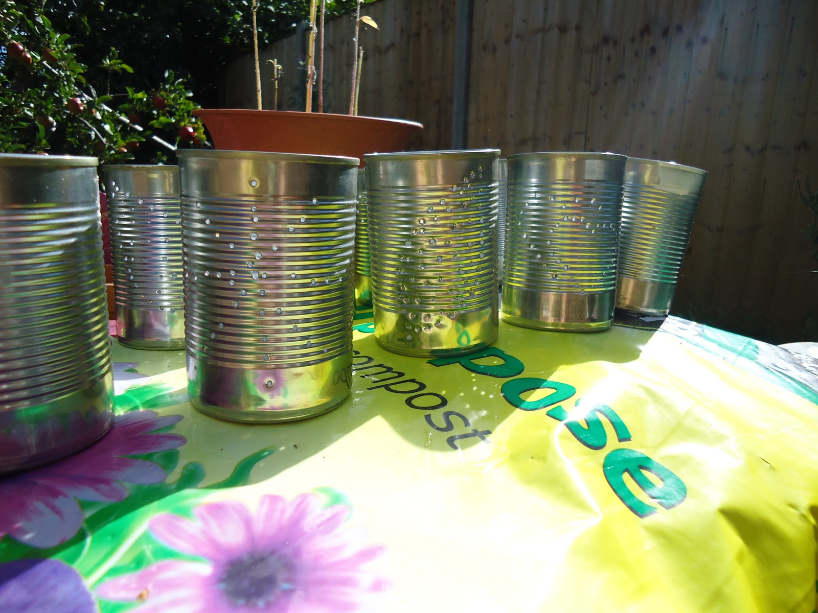 A Mothers Ramblings Tin Can Tea Light Holders