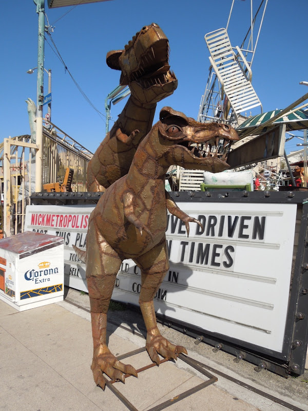 Metal dinosaur props
