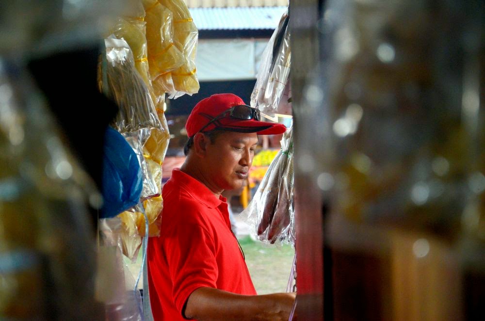Pasar kraftangan Kota Kinabalu
