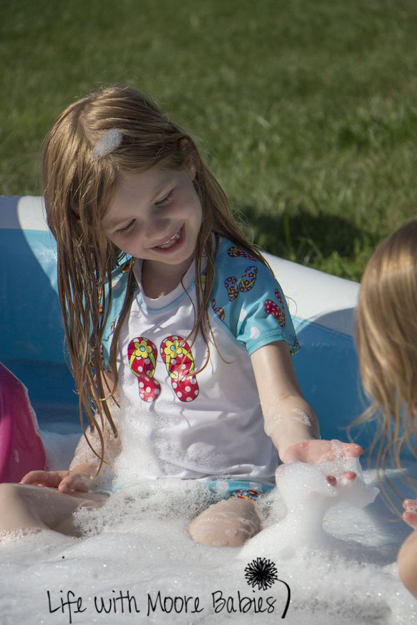 Giant Bubble Bath Life with Moore Babies