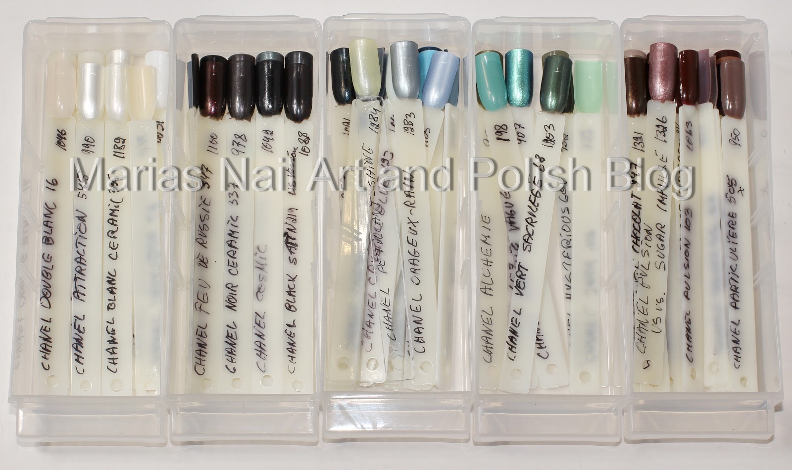 Marias Nail Art and Polish Blog 1.300+ nail polishes on swatch sticks organized in a new and