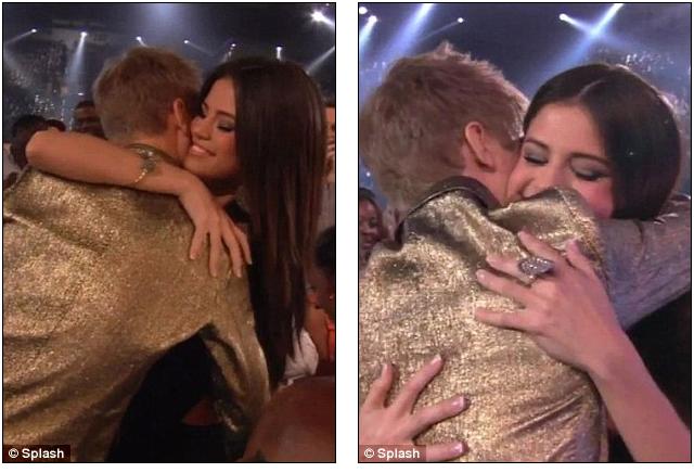 selena gomez justin bieber billboard kiss. Big winner: Bieber picked up