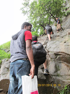 In queue for the "Rock Climbing" enroute to Bhimashankar.