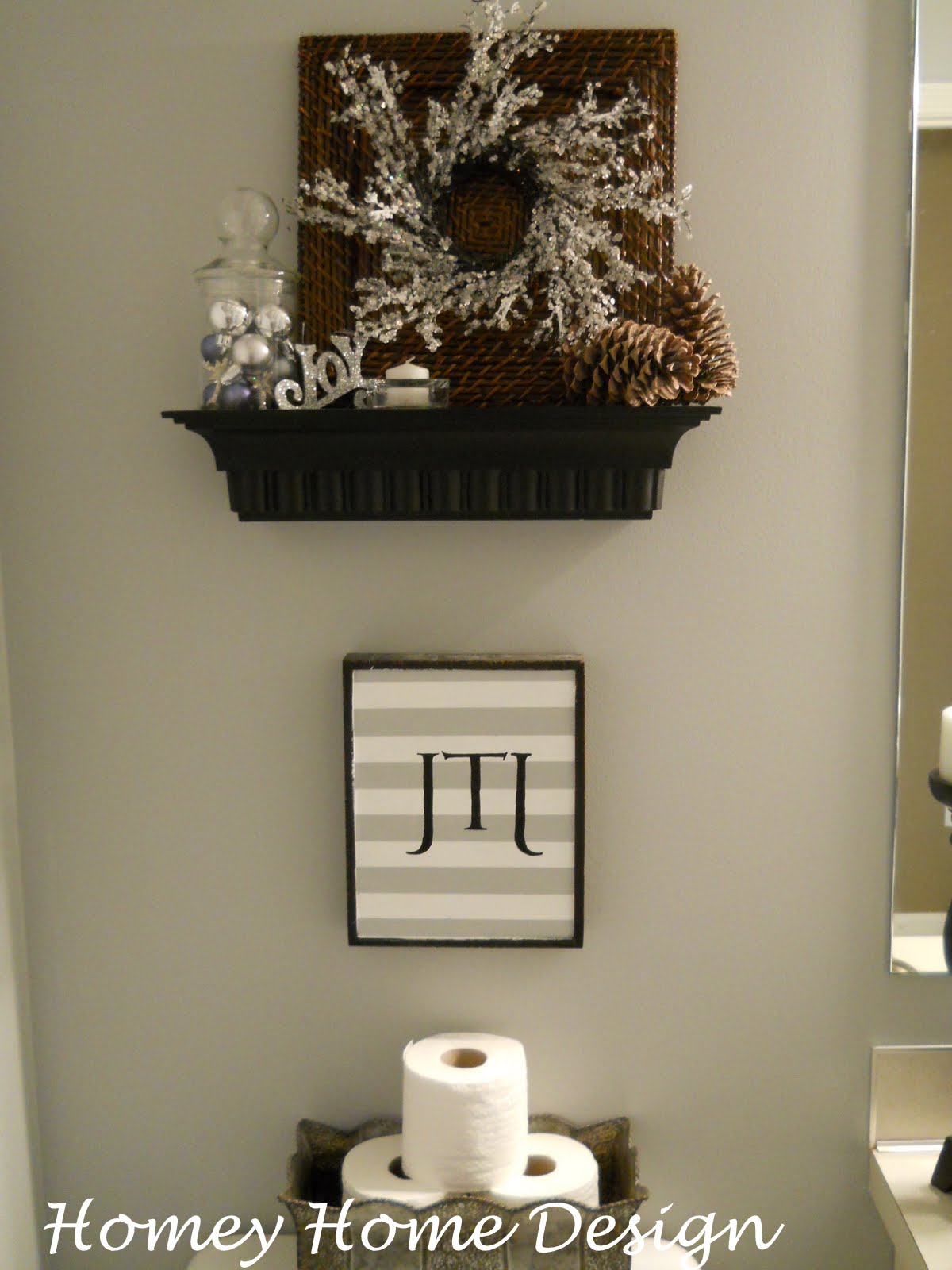 Homey Home Design Mini Bathroom Redo