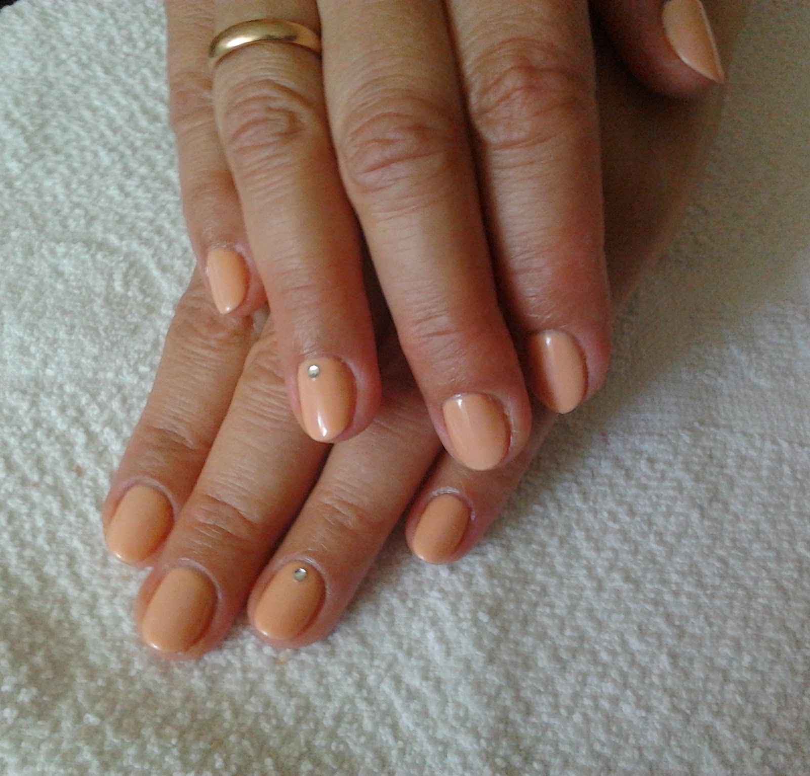 Nails Island Delikatne Brzoskwiniowe