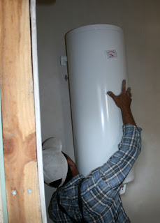 Rigging the boiler to the wall Rigging the boiler to the wall