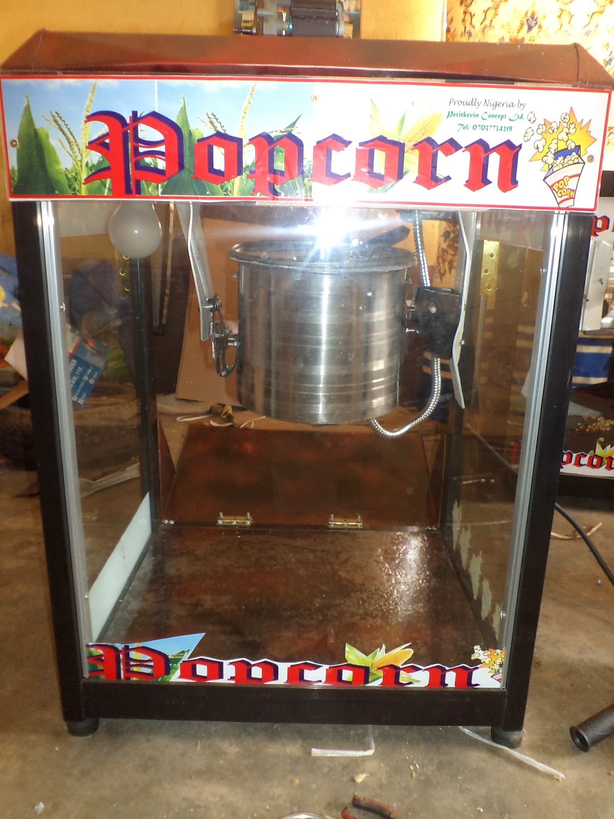 Popcorn machine