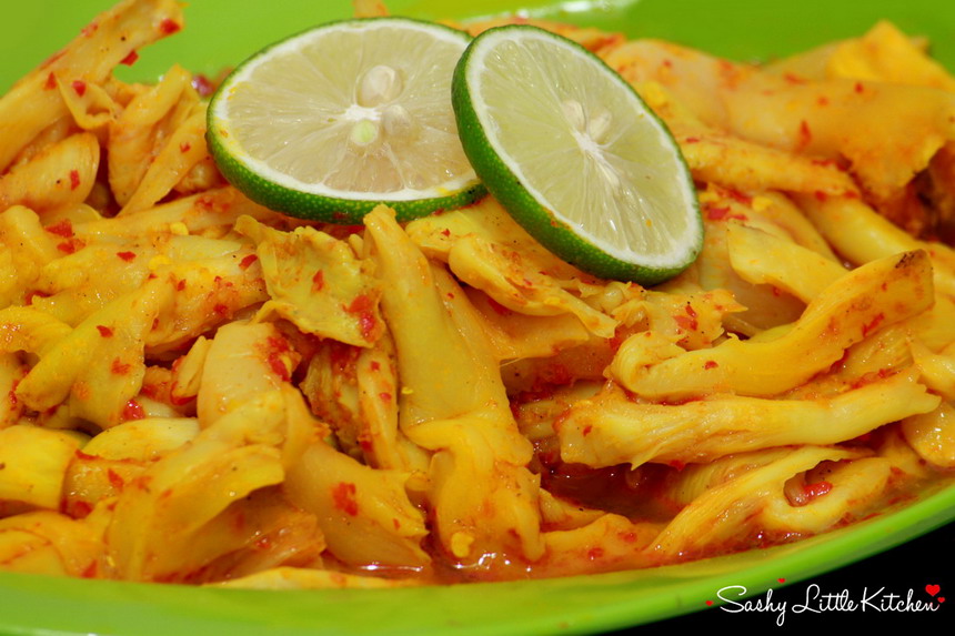 Jamur Tiram Bumbu Kuning Sashy Little Kitchen Food and Travel Blogger