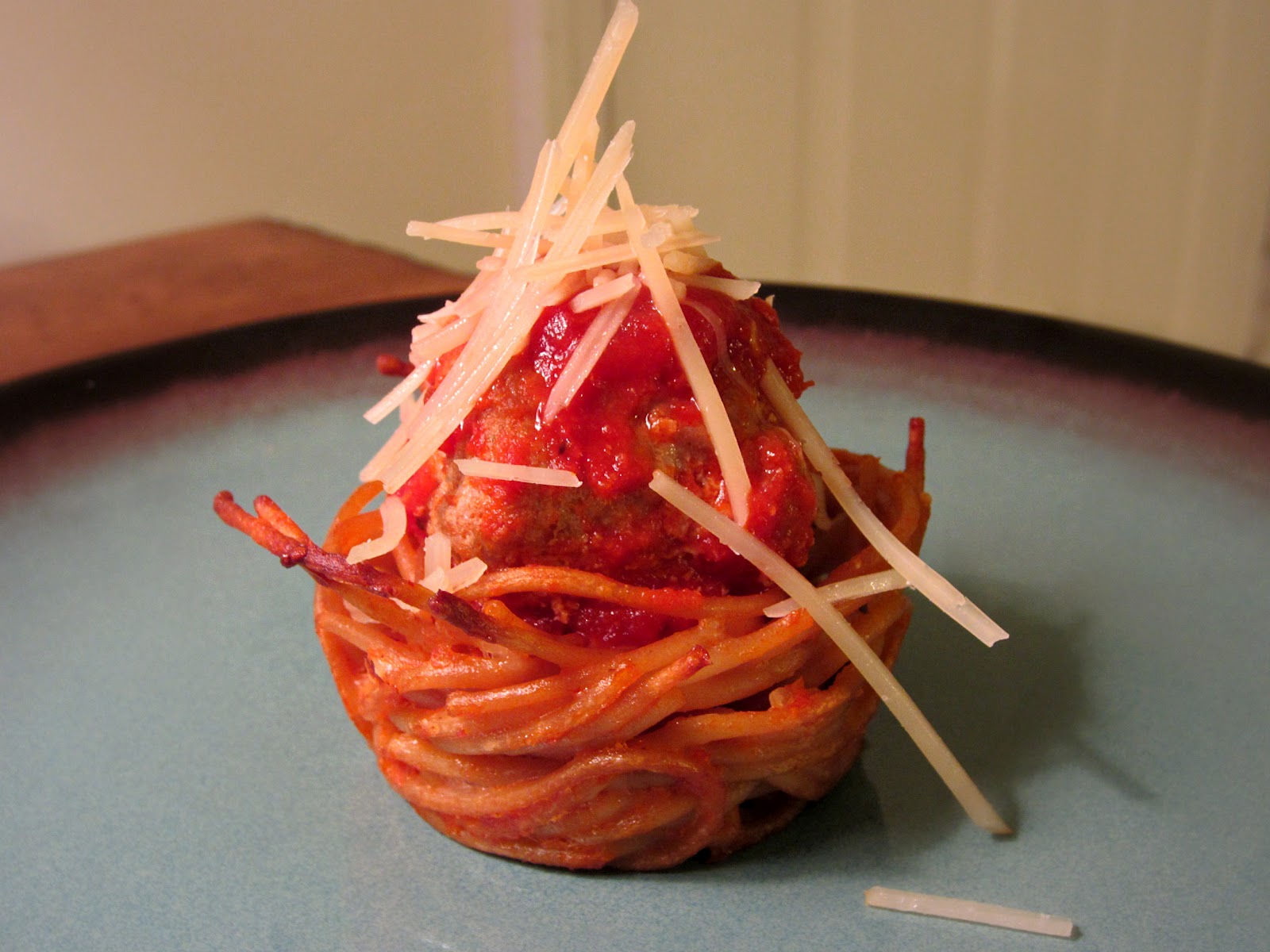 Sugarcoated Spaghetti and Meatball "Cupcakes"