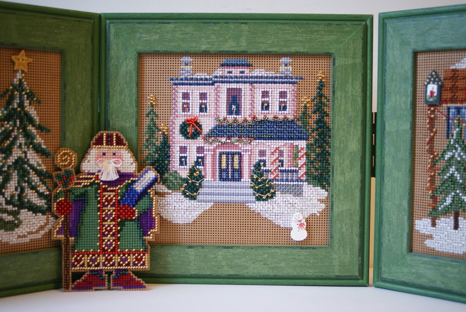 Сокровища Mill Hill Christmas Village