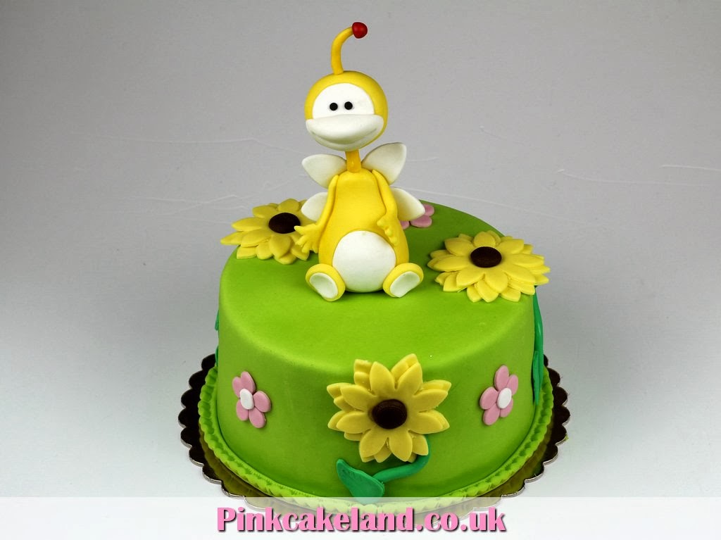 Best Birthday Cakes in London - PinkCakeLand