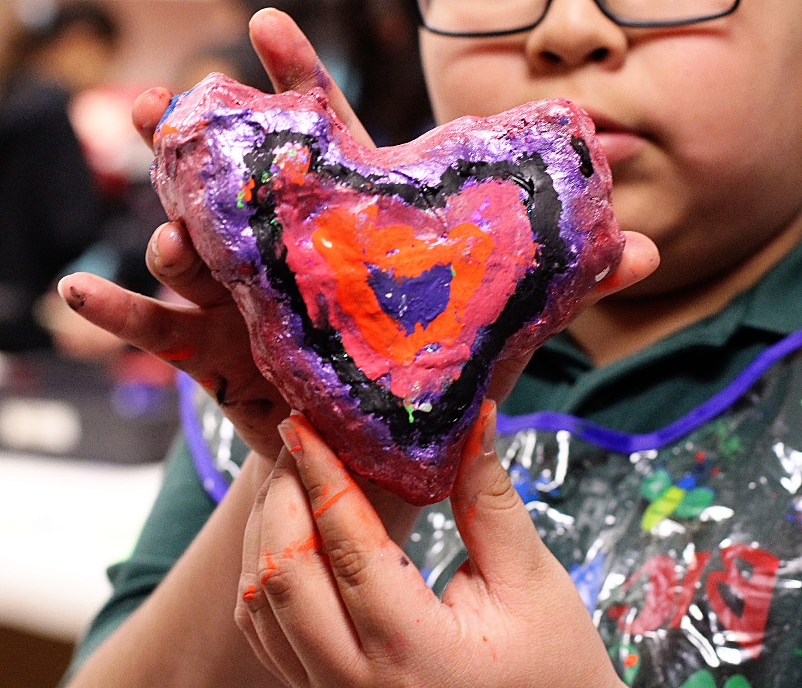 smART Class Finished Heart Sculptures