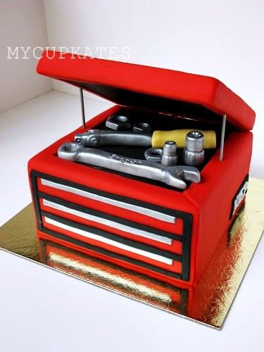 How To Make A Snap On Tool Box Cake How To Make A Snap On Tool Box Cake