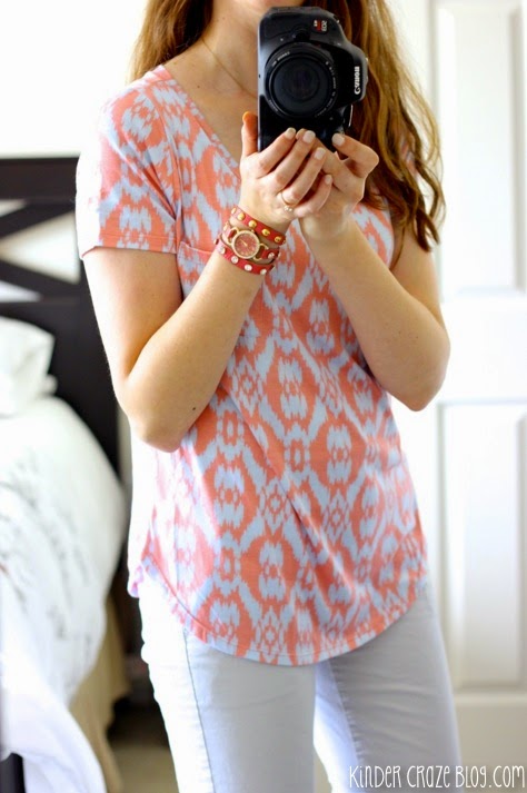 Stitch Fix Elaine Ikat Print Pocket Front Knit Shirt from Market and Spruce paired with Broken in Straight crop pants from the Gap Stitch Fix Elaine Ikat Print Pocket Front Knit Shirt from Market and Spruce paired with Broken in Straight crop pants from the Gap