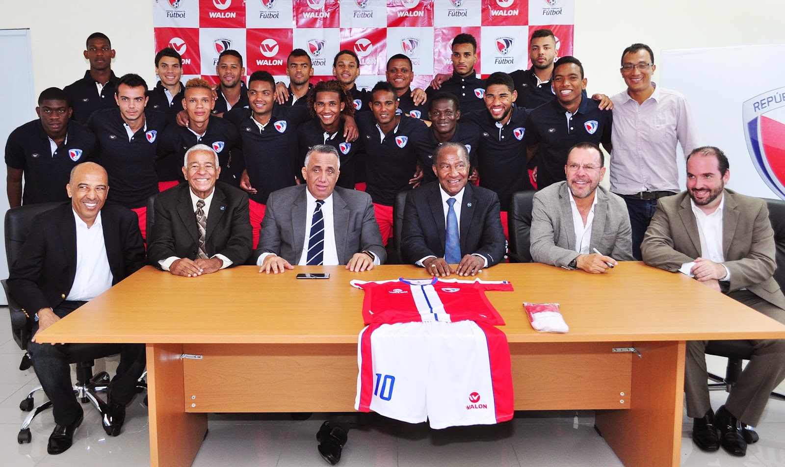 Presentan convocados para el amistoso República Dominicana vs Cuba
