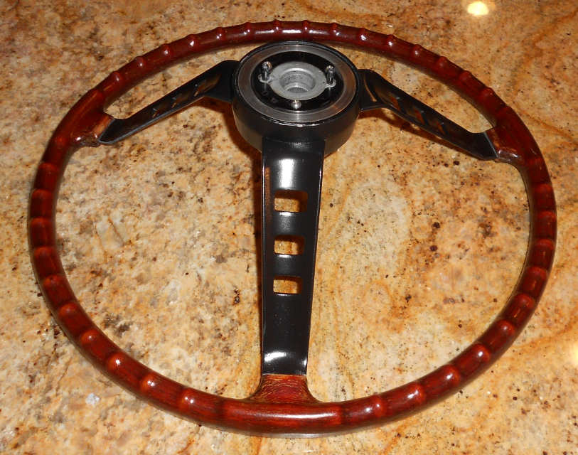 Datsun 240 Z rebuild 240Z Steering Wheel Renew