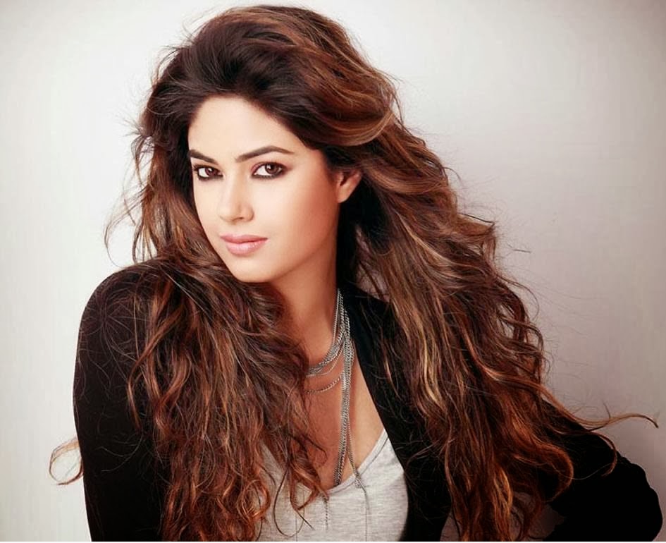 Meera chopra hd wallpapers