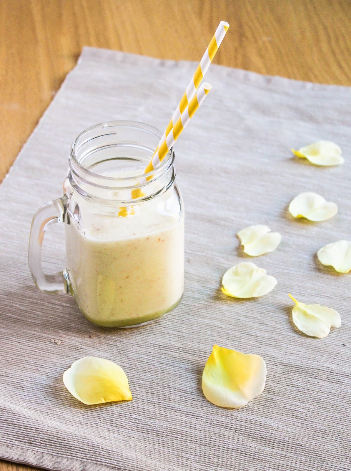 eat like you love yourself Melon and Apple Smoothie