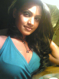 Srilankan Hot Models Nilushi Abeykoon Hot Image 