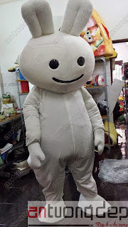may bán mascot con thỏ 