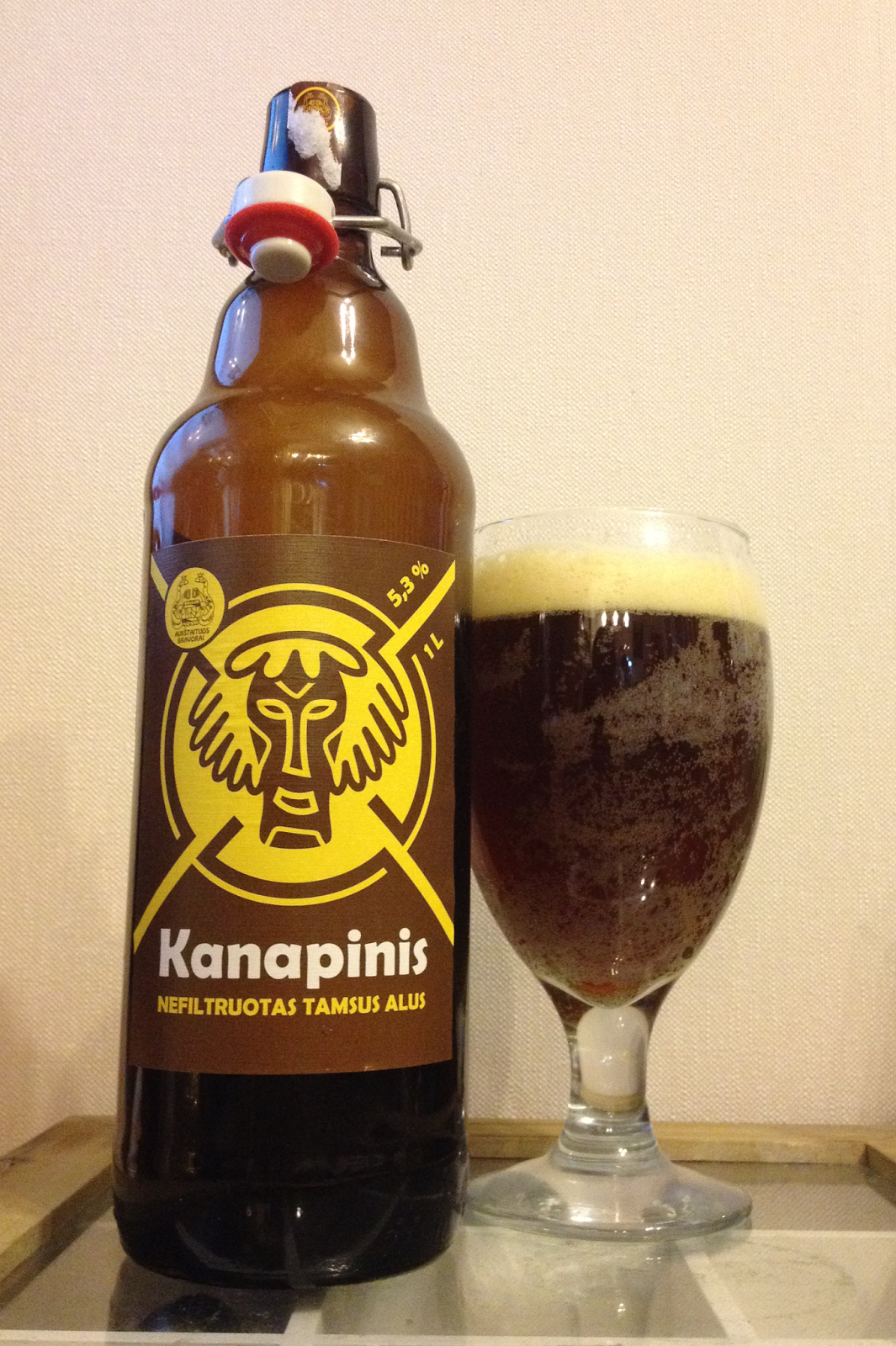 kanapinis+tamsus.png