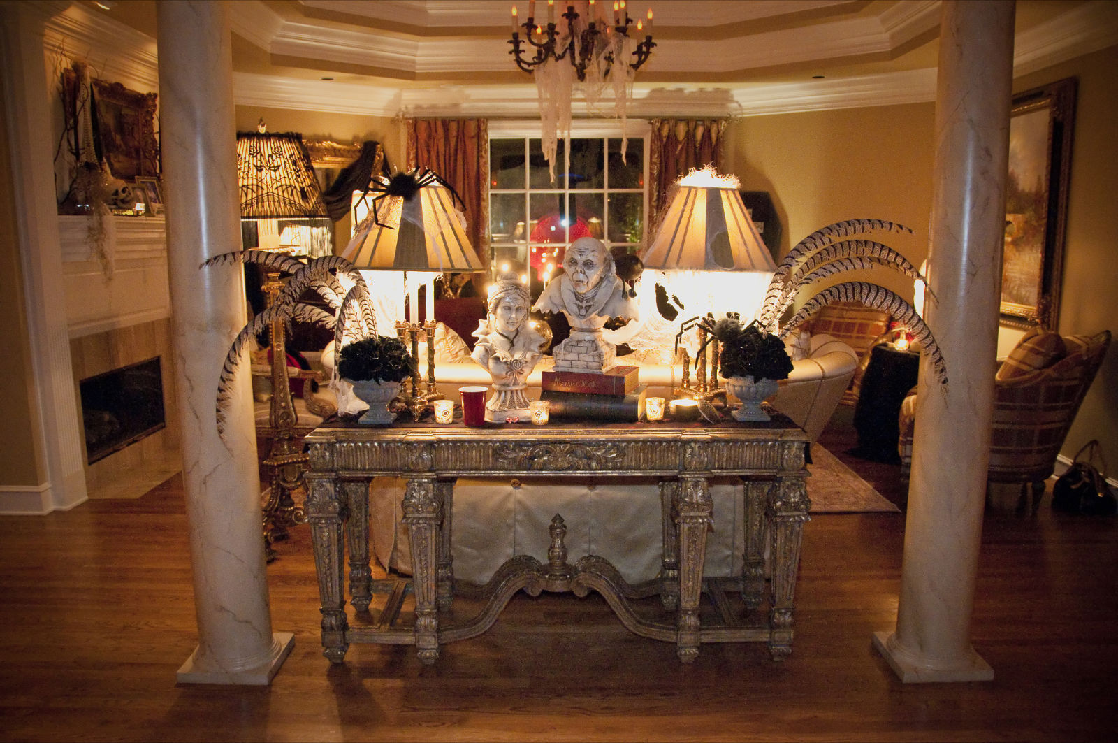 Tanarah Luxe Floral Laying to rest.....Bloody Mary